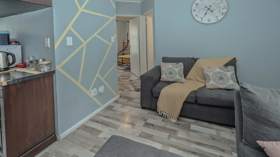 2 Bedroom Property for Sale in Sunset Glen Western Cape